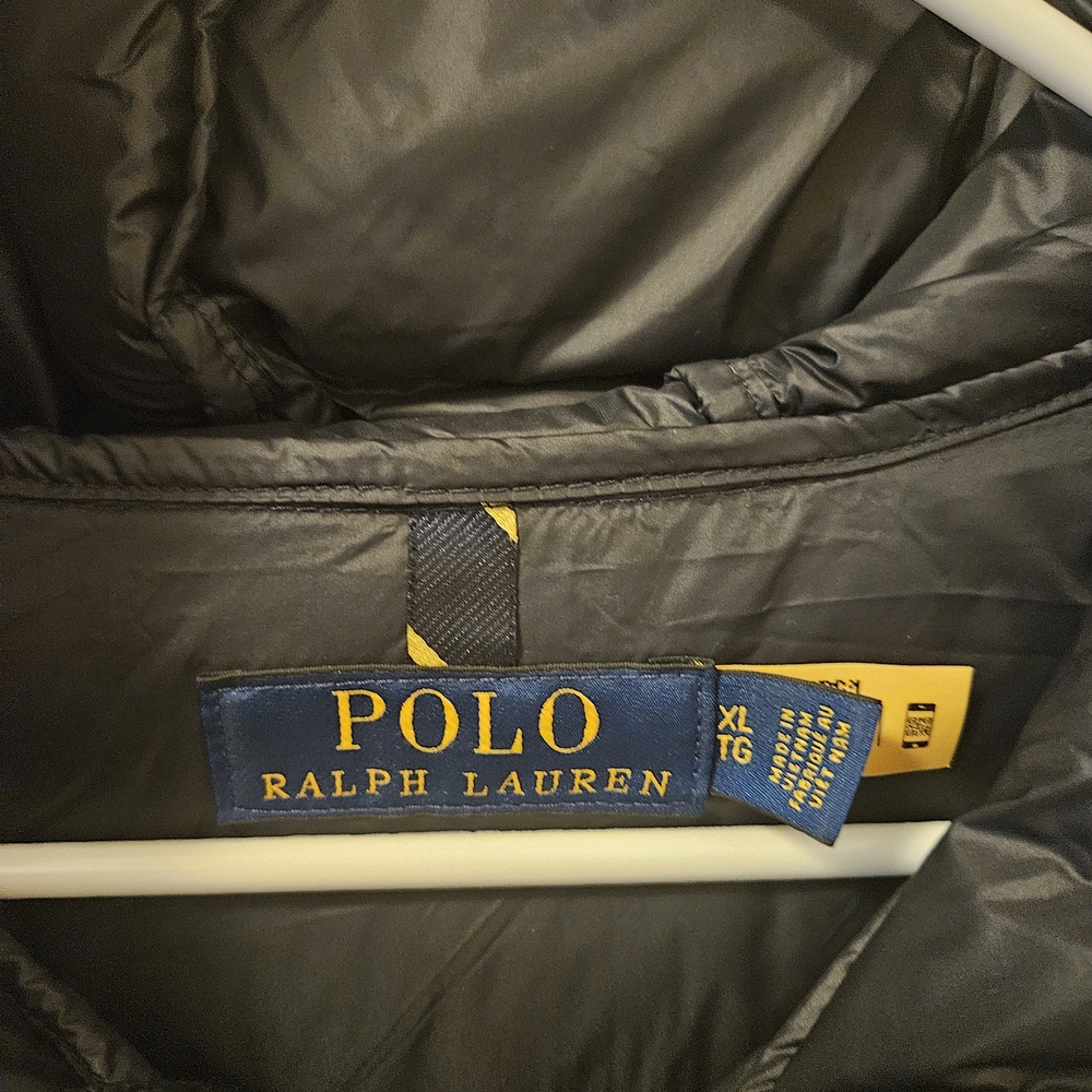 Ralph Lauren Men's Navy Blue Puffer Jacket with Red Logo - Picture 3 of 8